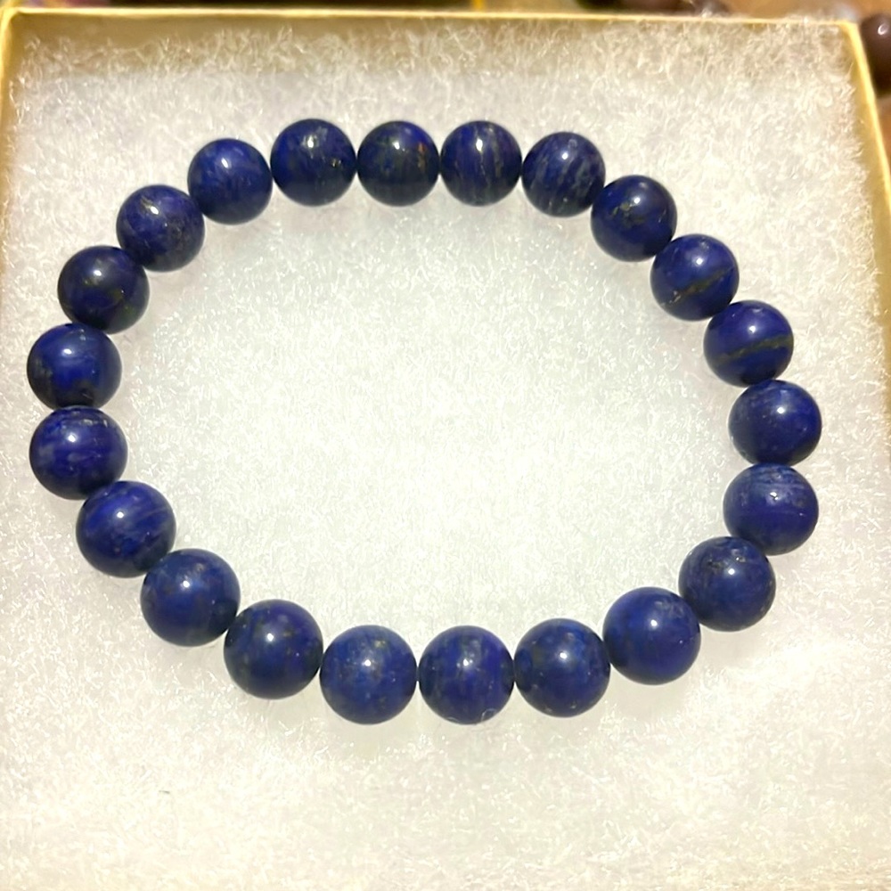 Lapis lazuli beaded bracelet